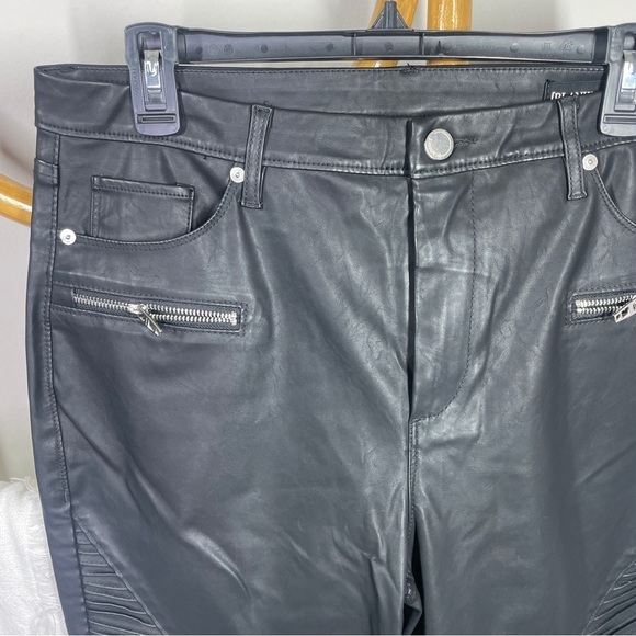 NWT BlankNYC Black Leather Skinny Jeans sz 32 - Picture 4 of 8